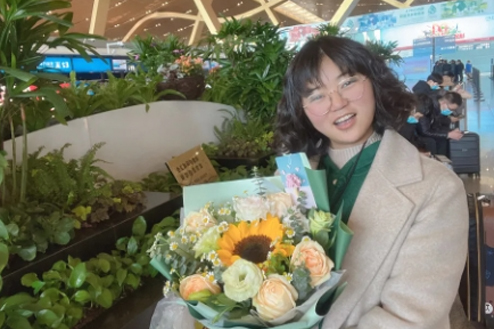 温暖服务换真心,欢送傲拓道德护学员赴德!